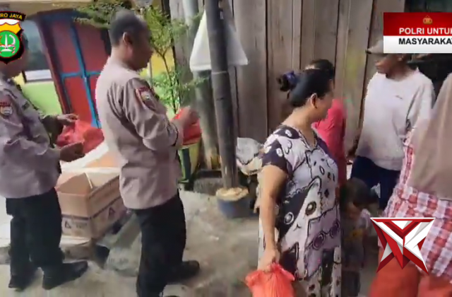 JUM'AT BERKAH POLSEK CILINCING