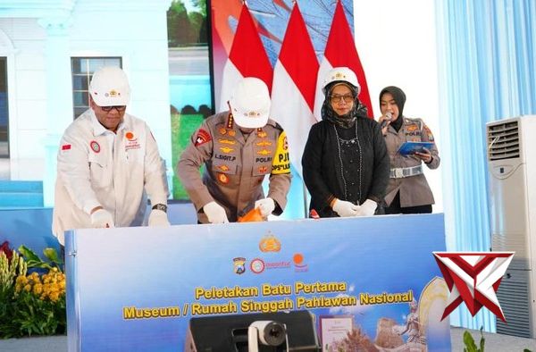 Kapolri Ziarah dan Pimpin Peletakan Batu Pertama Museum Pahlawan Nasional Marsinah