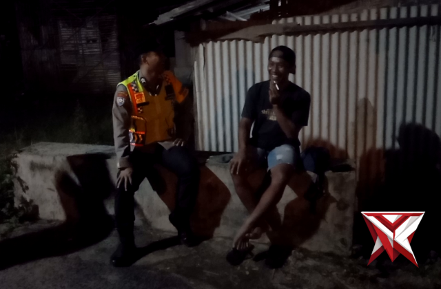 Patroli dialogis - PoliceTube