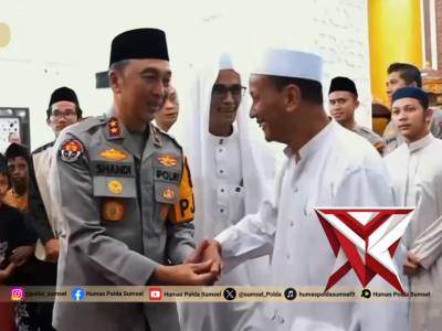 Safari Ramadhan Kapolda Sumsel Perkuat Kamtibmas Kota Palembang

Palembang - Polda Sumatera Selatan