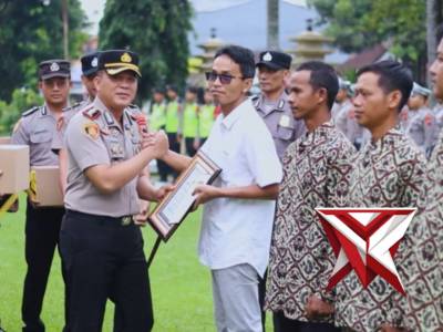 Apel Pemberian Penghargaan - PoliceTube
