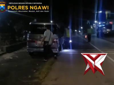 Patroli Cipta Kondisi Polsek Rayon Selatan - PoliceTube