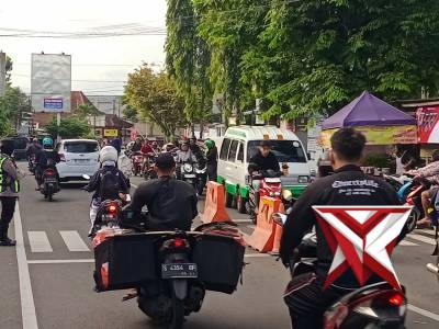 Bukti Pelayanan Prima, Polsek Tumpang Polres Malang Rutin Poros Pagi - PoliceTube