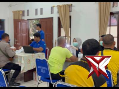 Giat Rikkes berkala - PoliceTube