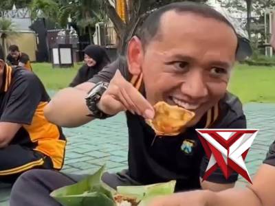 Olahraga bersama - PoliceTube