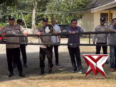 Polsek mds l - PoliceTube