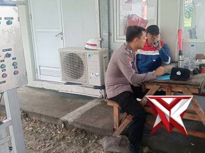 Dialogis dengan security - PoliceTube