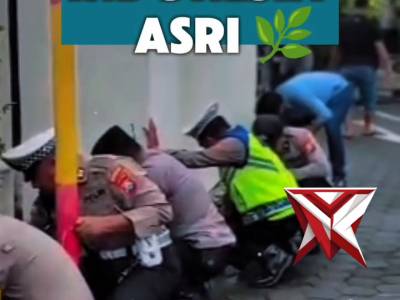 Polsek Wonokromo Laksanakan Gerakan Indonesia Asri - PoliceTube