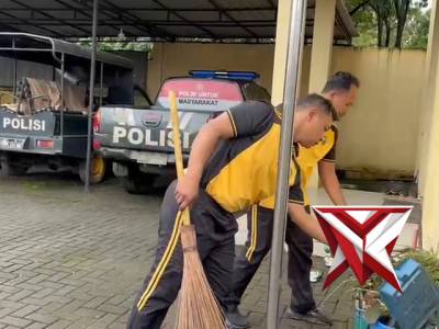 Wujudkan Lingkungan Sehat, Polsek Wiradesa Gelar Aksi "Gerakan Indonesia Asri"
