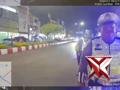 PATROLI BLUE LIGHT - PoliceTube