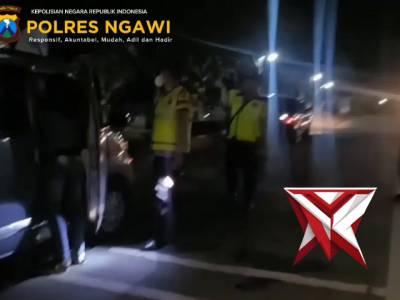 PATROLI CIPTA KONDISI POLSEK RAYON SELATAN