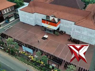 Call Center 110 Polres Trenggalek Hadir Sebagai Wujud Komitmen Pelayanan Respon Cepat