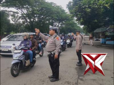 Yanmas pagi - PoliceTube