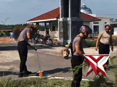 Dalam rangka menindaklanjuti perintah Presiden Republik Indonesia, Prabowo Subianto, personel Bataly - PoliceTube