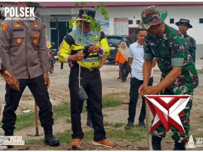 apel bersama giat bersih bersih warga TPTM