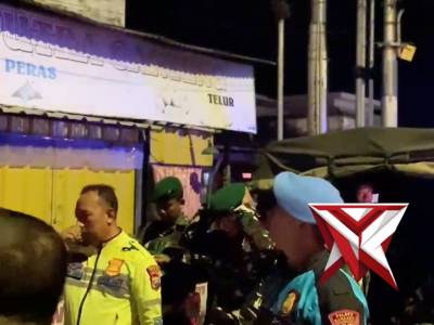 Patroli Skala Besar dalam rangka Menjaga Harkamtibmas d Bulan Ramadhan - PoliceTube