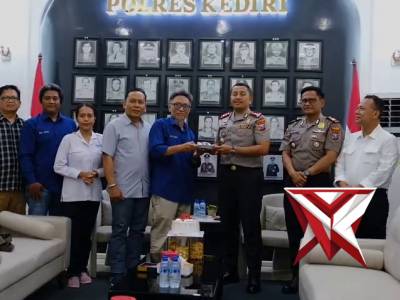 Polres Kediri Sambut PWI Kediri Raya di Peringatan HPN 2026 - PoliceTube