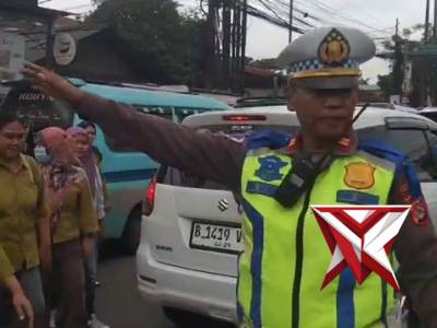 Iptu Udi Muhdi Polsek Cikupa Protap Sore Hari Bubaran Karyawan
