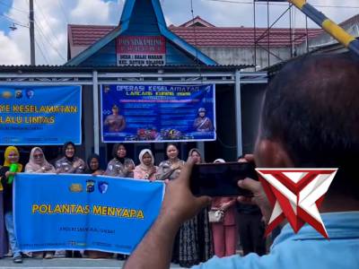 Polantas Menyapa di kampung Tertib Lalulintas - PoliceTube