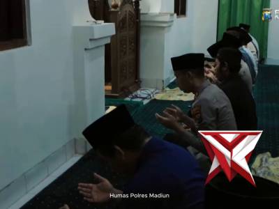 Safari Ramadhan Kapolres Madiun ? - PoliceTube