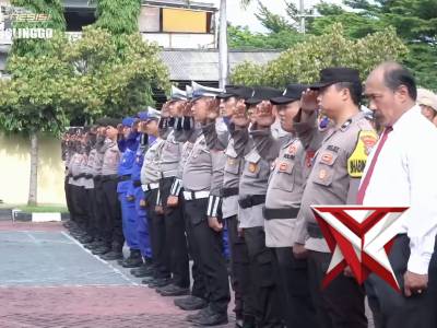 Polres Probolinggo melaksanakan Upacara Hari Kesadaran Nasional - PoliceTube