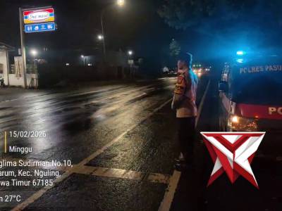 Patroli Bluelight Polsek Nguling - PoliceTube