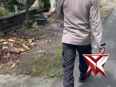 Giat Bhabinkamtibmas sambang desa - PoliceTube