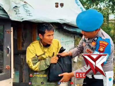 Personil Si Propam Polres Muba Melaksanakan Jumat Berkah - PoliceTube