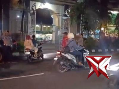 Patroli Sholat Tarawih - PoliceTube