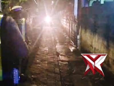 Pamor Polsek Pakal Sambangi DK Rejosari