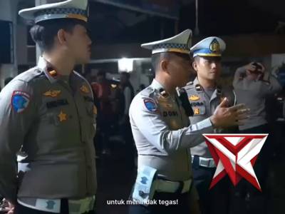 Polisi humanis - PoliceTube