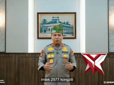 Selamat tahun baru Imlek 2026 2775 kongzili - PoliceTube