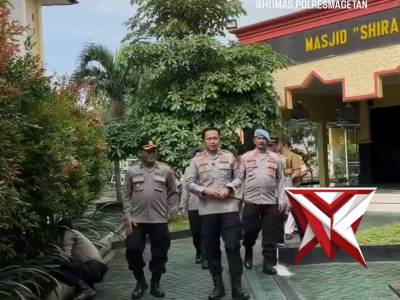 Gerakan Indonesia ASRI Kurve Mako Polres Magetan ? Dalam rangka mendukung program Gerakan Indonesi - PoliceTube