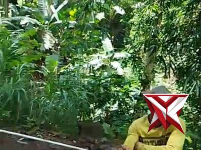 Kerja bakti warga - PoliceTube