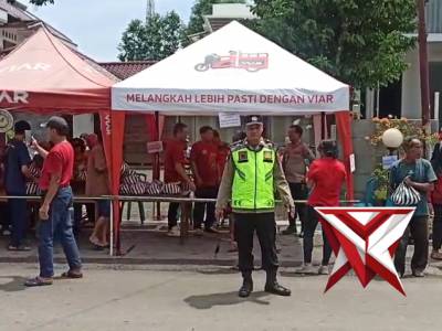 Polsek Karanganyar - PoliceTube