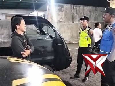 patroli dialogis - PoliceTube