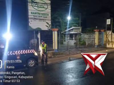 Patroli Polsek Singosari - PoliceTube