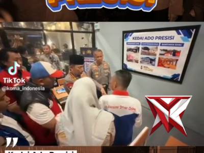 Kapolri Listyo sigit prabowo menyambangi kedai ado presisi