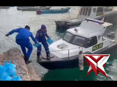 Berbagi Takjil Sat Polairud Polres Bau Bau