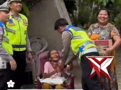 Indahnya Kebersamaan dan Saling Berbagi - PoliceTube