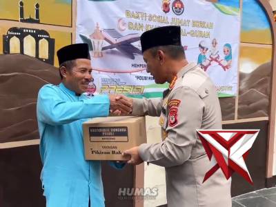 Kegiatan Jumat Berkah Polrestabes Bandung Dalam Rangka HUT Humas Polri ke-74