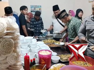 Buka Bersama Polsek Mojo - PoliceTube