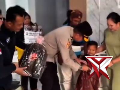 Jumat Berkah Melalui khitanan Gratis Program Kapolres Muba AKBP Ruri Prastowo