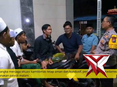 Polsek Kedamean Patroli Malam, Ingatkan Anak-Anak Hindari Perang Sarung dan Balap Liar