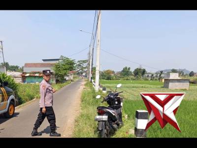 Personil Unit Sabhara Polsek Lawang Laksanakan Kegiatan Rutin Patroli Dialogis siang Hari di Lawang