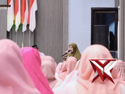 Berkah Ramadan, Kapolres Trenggalek Berangkatkan Umroh 5 anggotanya