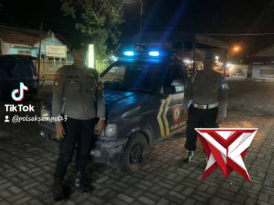 Jaga Kamtibmas Ramadan, Polsek Sempol Gelar Patroli Blue Light