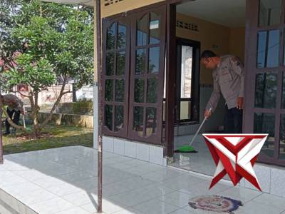 GERAKAN INDONESIA ASRI POLSEK GUCIALIT