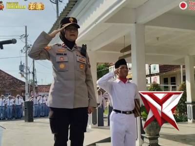 Police goes to school