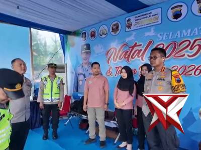 Kapolresta Banyumas Melaksanakan Pengecekan Pos Pelayanan Perayaan Natal 2025 dan Tahun Baru 2026.